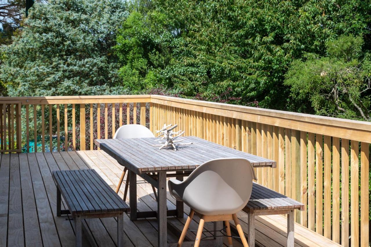 Waitahanui Lake House - Lake Taupo Holiday Home Exterior photo