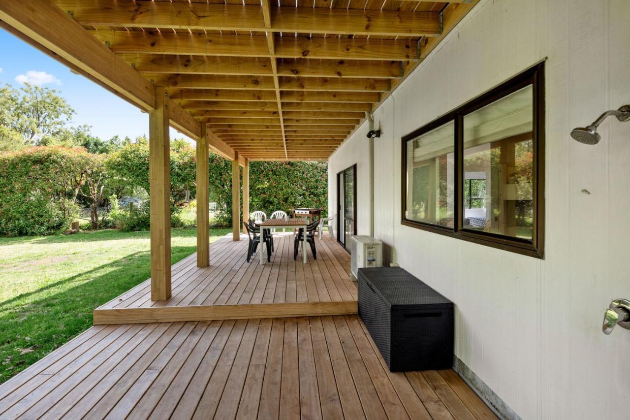 Waitahanui Lake House - Lake Taupo Holiday Home Exterior photo